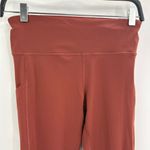 Vuori Stride Orange Activewear Stretch Workout 7/8 Length Leggings Size Small Photo 5