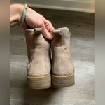 Cliffs  Booties Chelsea Boots Tan Nude Beige Comfy Boots Size 7 M Photo 5