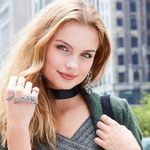 Forever 21 NWT Thick Black Velvet Choker Necklace Photo 1