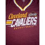 Nba  women's‎ "Cleveland Cavaliers" maroon short sleeve tee size large Photo 1