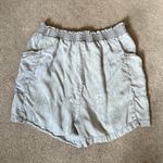 Jane and Delancey  Grey Lightweight Elastic Waist Shorts Size L Photo 3