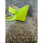 Schutz  Soraya Wedge Sandal Neon Yellow Size 6 Leather Sole Photo 5