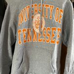 P&Co University Of Tennessee Sweatshirt Photo 0