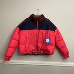 Columbia NWT Women’s Puffy Coat Photo 0
