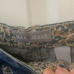 Max jeans FINAL MARKDOWN  distressed denim shorts 0 Photo 2