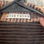 Alice + Olivia  Leopard Print V-Neck Shirt Blouse Button Down Size Medium Photo 2