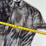 Chico's Travelers Metallic Gray Black Jacket Full Zip Mock Neck Shirt Top, Size S Photo 7