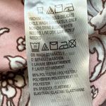 Belle By Kim Gravel Floral V Photo 7