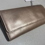 NWT HOBO Elegant Metallic Wallet Silver Photo 0