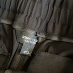 Vera Wang Simply Vera  Black Women's Shorts NWT Photo 1