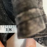 KISS Distressed Graphic Cropped Tee Black Photo 4