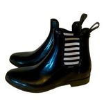 London Fog  BLACK PATENT RAIN BOOT SIZE8 like new Photo 0