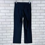 Good American Compression Shine Straight Crop Pants in Black 001 Size 4/27 Photo 2