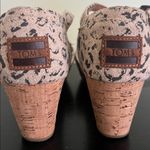 Toms  Women’s Cheetah Animal Print Open Toe Cork Wedge Heels Sandals Photo 8