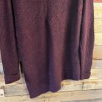 Vera Wang Simply Vera Vera Wang Burgundy Assymetrical Hem Sweater Size Medium Photo 9