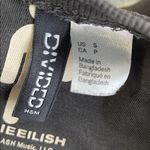 H&M Billie Eilish x  Divided oversized long-sleeve T-shirt Photo 4