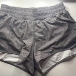 Lululemon  Hotty Hot Shorts 2.5" Photo 0
