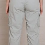 Charlotte Russe Women's Size Large Light Gray High Rise Straight Leg Cargo Pants Photo 1