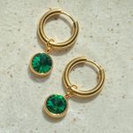 Handmade gold tone stainless steel green simple minimalist hoop earrings💚 Photo 3