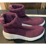 Skechers  Size 8.5 Knit Sock Boots Air Cooled Goga Mat Burgundy Ultra Go Winter‎ Photo 1