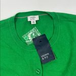 Crown & Ivy Cardigan Woman’s size Medium Vibrant Green Cardigan Sweater casual Photo 1