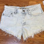 Free People Ivory Comb Frayed Denim Shorts NWT Size 26 Photo 1