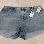 Good American  Bombshell Shorts in Indigo Photo 0