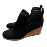 Toms  Kallie Womens 8 Black Suede Booties Stack Wedge Heel Casual Ankle Boots New Photo 3