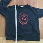 Romwe Black and Red Crewneck Sweater with Graphic Design size M Photo 6