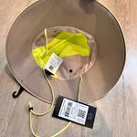 Arcteryx Arc'teryx  SINSOLA HAT COLOUR BLOCK Yellow Size S/M (55-57) NWT Unisex Photo 3