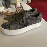 J Slides Hilton Camo Lace Up Platform Sneakers Size 6 Green Photo 1