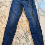 7 For All Mankind EUC High Waist Ankle Skinny Jean Raw Hem Unique Leg Women’s 29 Photo 0