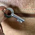 Fossil VTG  Genuine Leather Brown Crossbody Bag Tan Satchel Zip-Top Key Charm Y2K Photo 12