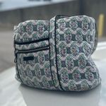 Vera Bradley Tote Bag Photo 3