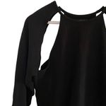 By Corpus La Ca Medium Black long sleeve sweater cut out shoulder Photo 4