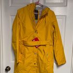 Helly Hansen New  Women’s  Bright Yellow Raincoat Photo 0