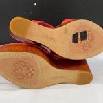 Vince Camuto  Mathis Women's Dark Pink Leather Wedge Heels 8M SKU 6023 Photo 2