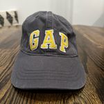 Gap Charcoal and Yellow Logo Hat Photo 1