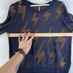 Free People Large L Knit Lightening Bolt Sweater Navy Blue Women’s Slim Fitting Photo 9
