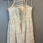 Trina Turk  Dress Picnic Halter Neck Sleeveless Eyelet Dress White Wash Sz 6 EUC Photo 9