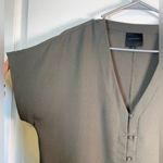 Alex Marie  Olive Green V-Neck Blouse Size Small EUC #2780 Photo 2