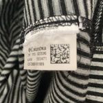 Columbia FINAL MARKDOWN partial zip top (M) Photo 2