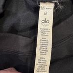 Alo Yoga  Verse long sleeve yoga sweatshirt top size medium black white Photo 4