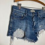 We The Free distressed denim shorts cut off style ripped destroyed women's 30 Photo 1