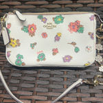Coach  Nolita 19 With Spaced Floral Field Print ca738 Photo 0