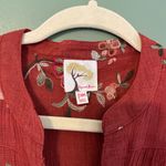 FIG AND FLOWER BRAND Women's top with a button Photo 3