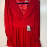 Chi Chi London Yewande Dress Size 4 NWT Photo 4
