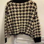 Houndstooth Sweater Photo 0