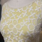 Suzy Shier Yellow and White Lace Sleeveless Blouse Photo 1