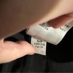 Eddie Bauer Black Slightly Curvy Straight Knee Length Cargo Hiking Shorts Sz 8P Photo 5